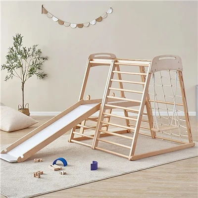 Kletterhalle aus Holz